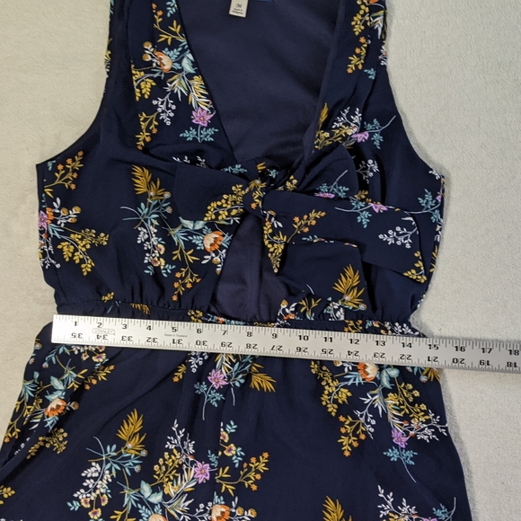Francesca's Blue Rain Blue Floral Summer Romper, M - Picture 9 of 12